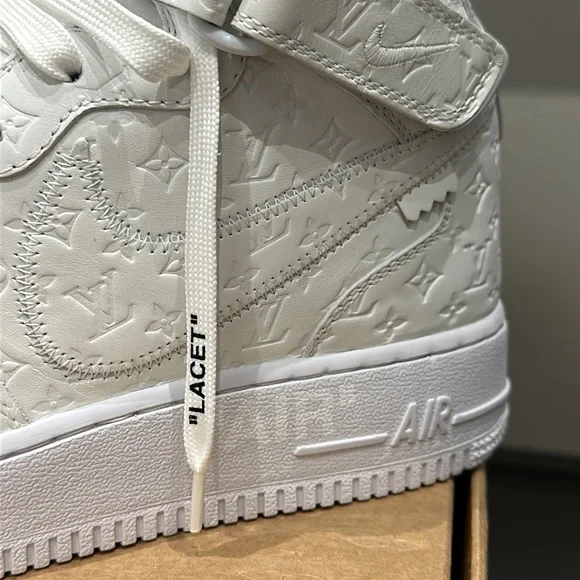 Louis Vuitton X Nike X Virgil Abloh Off-White Air Force One High White - 9 1/2 - Picture 8 of 12